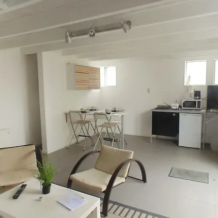 Holiday Bbrik-2 By Interhome Vakantiehuis Roesbrugge-Haringe